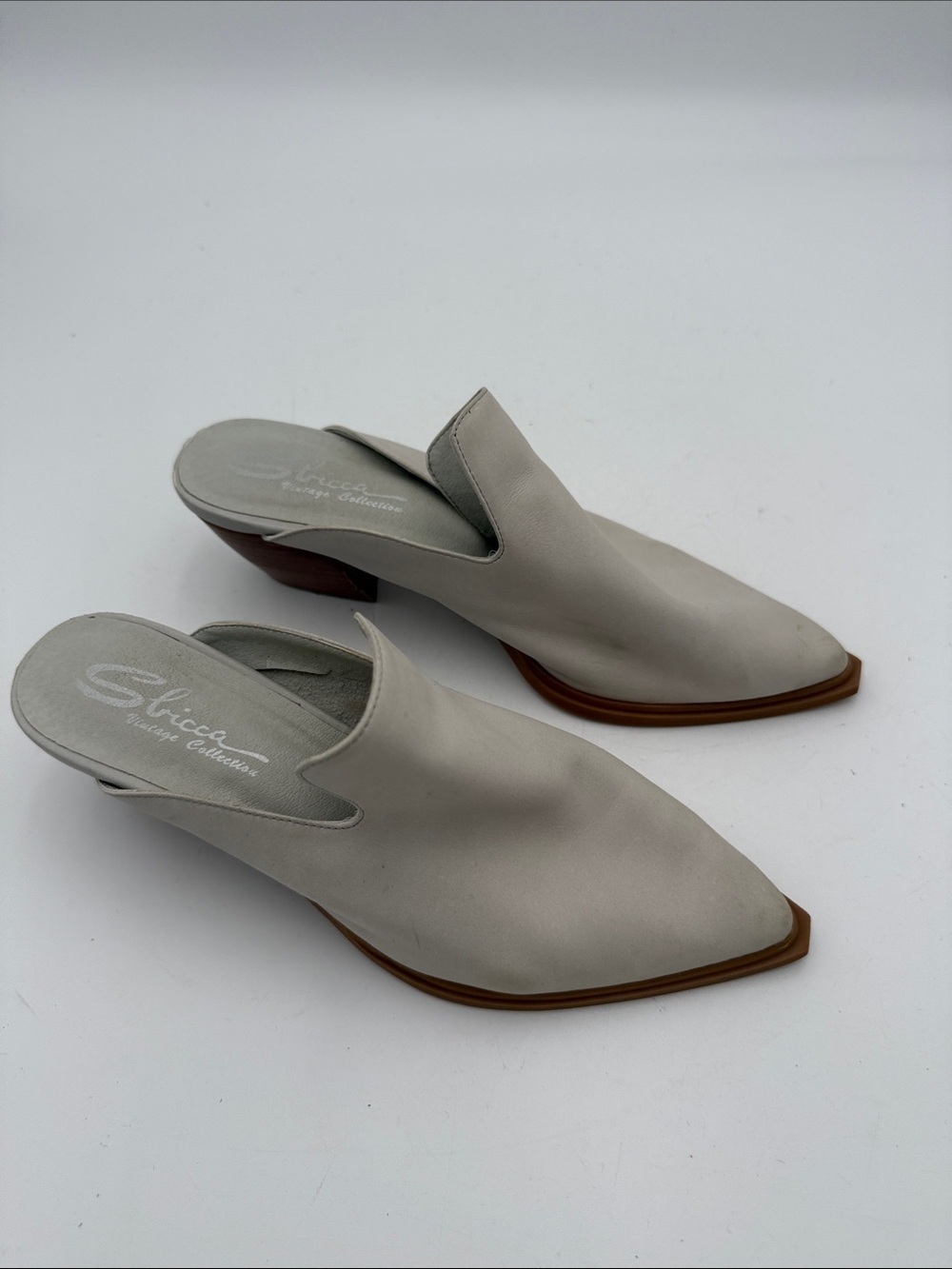 Sbicca Cream Pointed-Toe Leather Mule women 8 casual office festival y2k retro